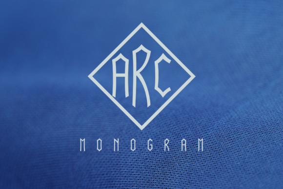Arc Monogram: Simple, Stylish Display Font